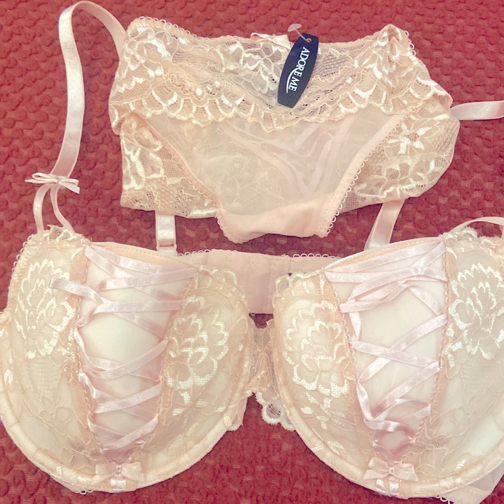NWT Adore Me bra and panty set L
